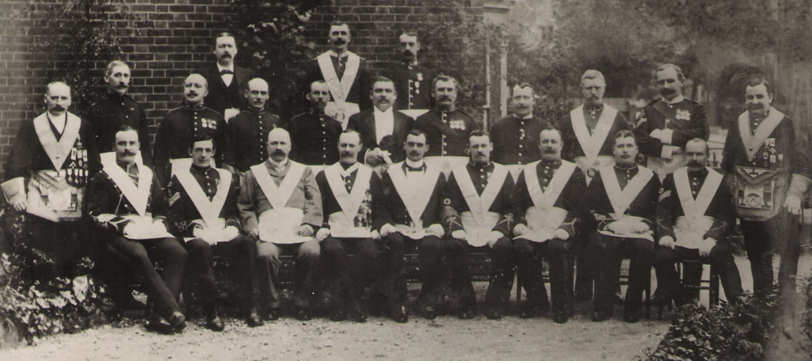 Group of Founders of Comrades Lodge